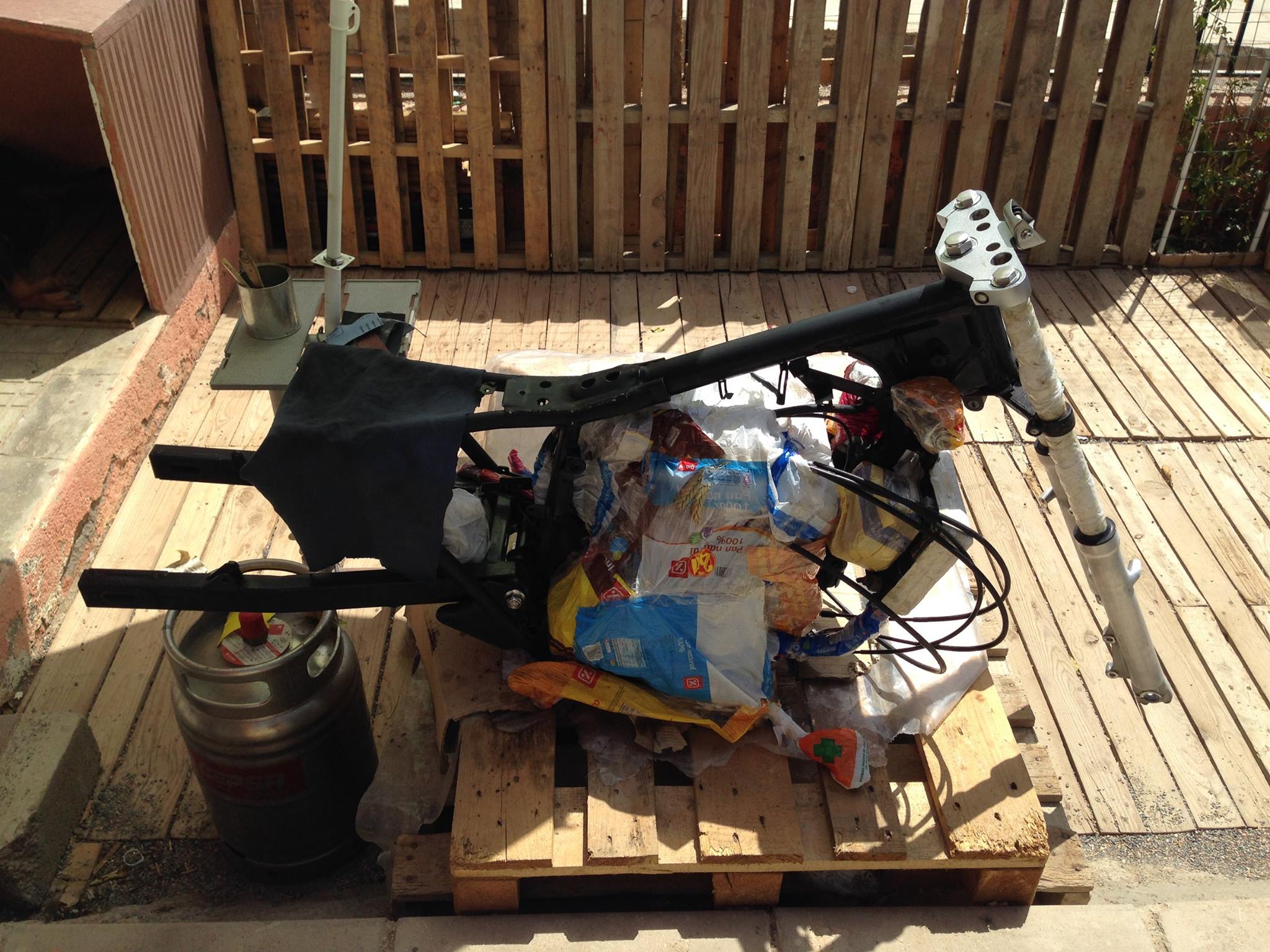 CSR 250 preparada para pintar