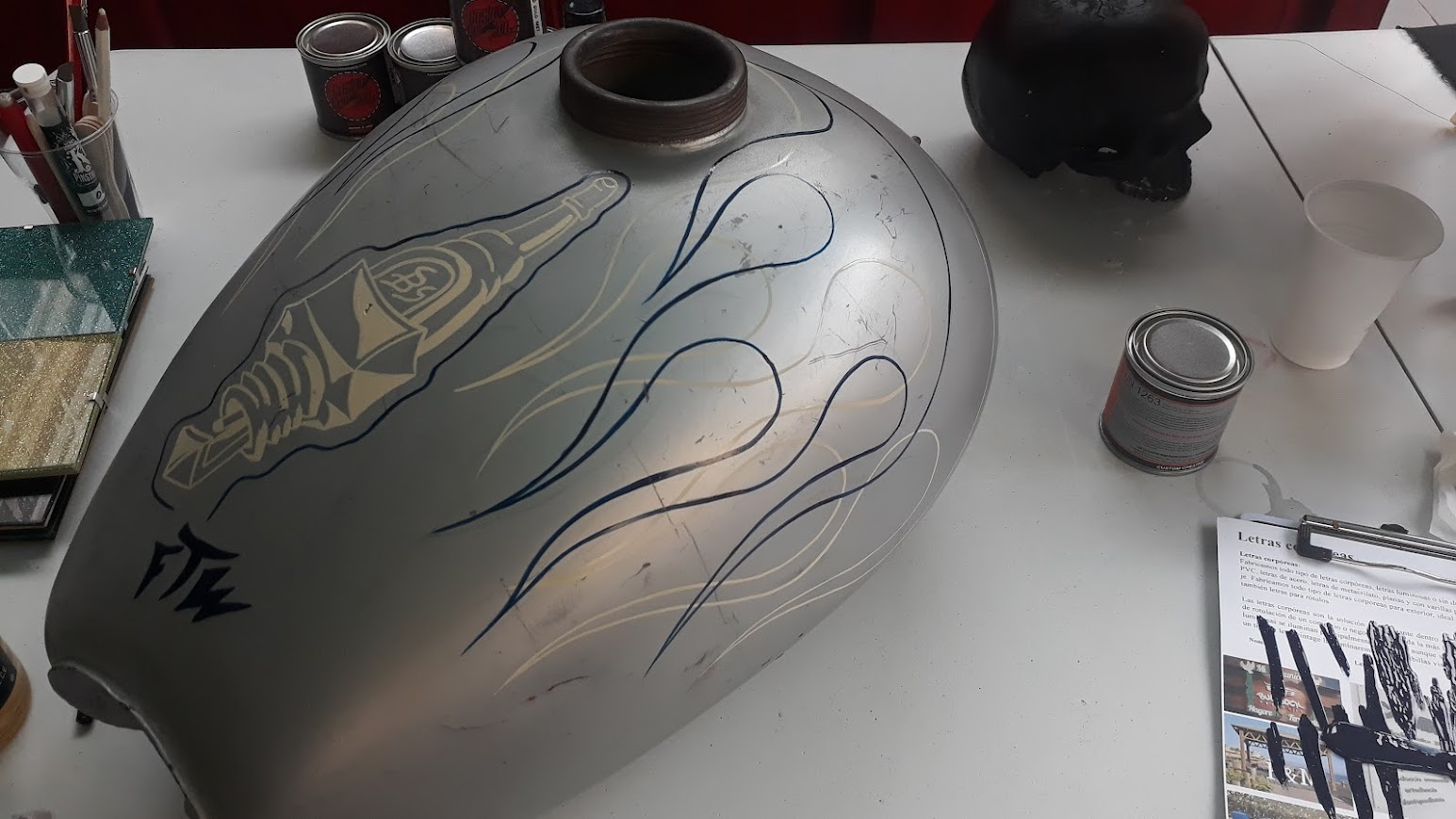 Pinstriping 22