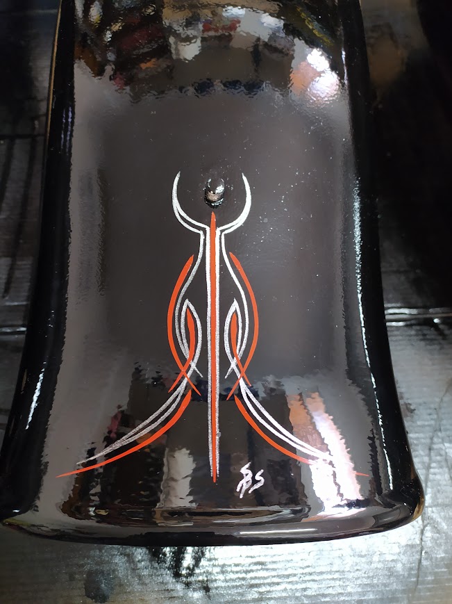 Pinstriping 34
